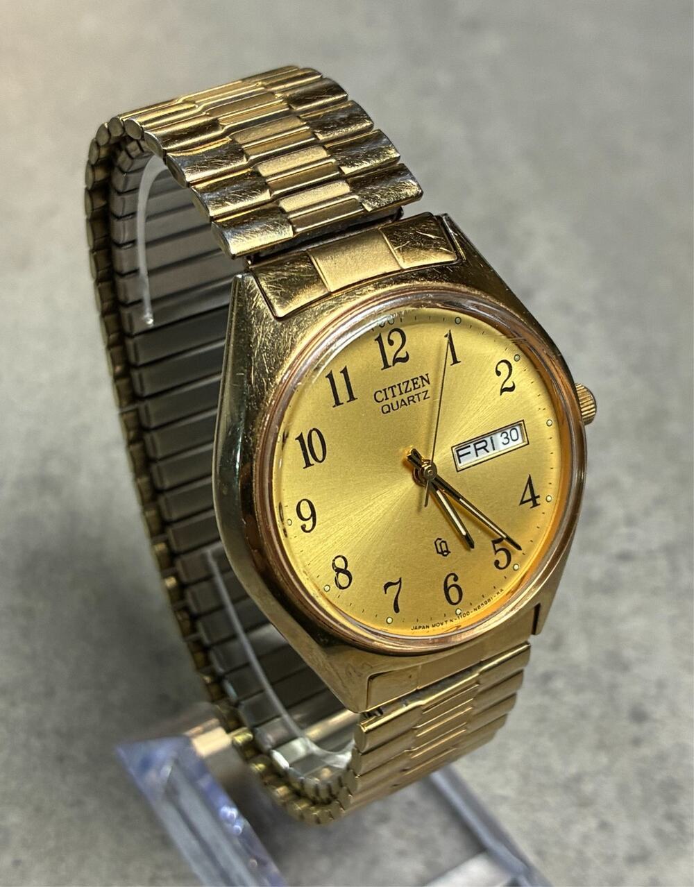 Citizen CQ Men's 36mm Gold Tone Quartz Watch Day Date 1100-S63812 Japan Working